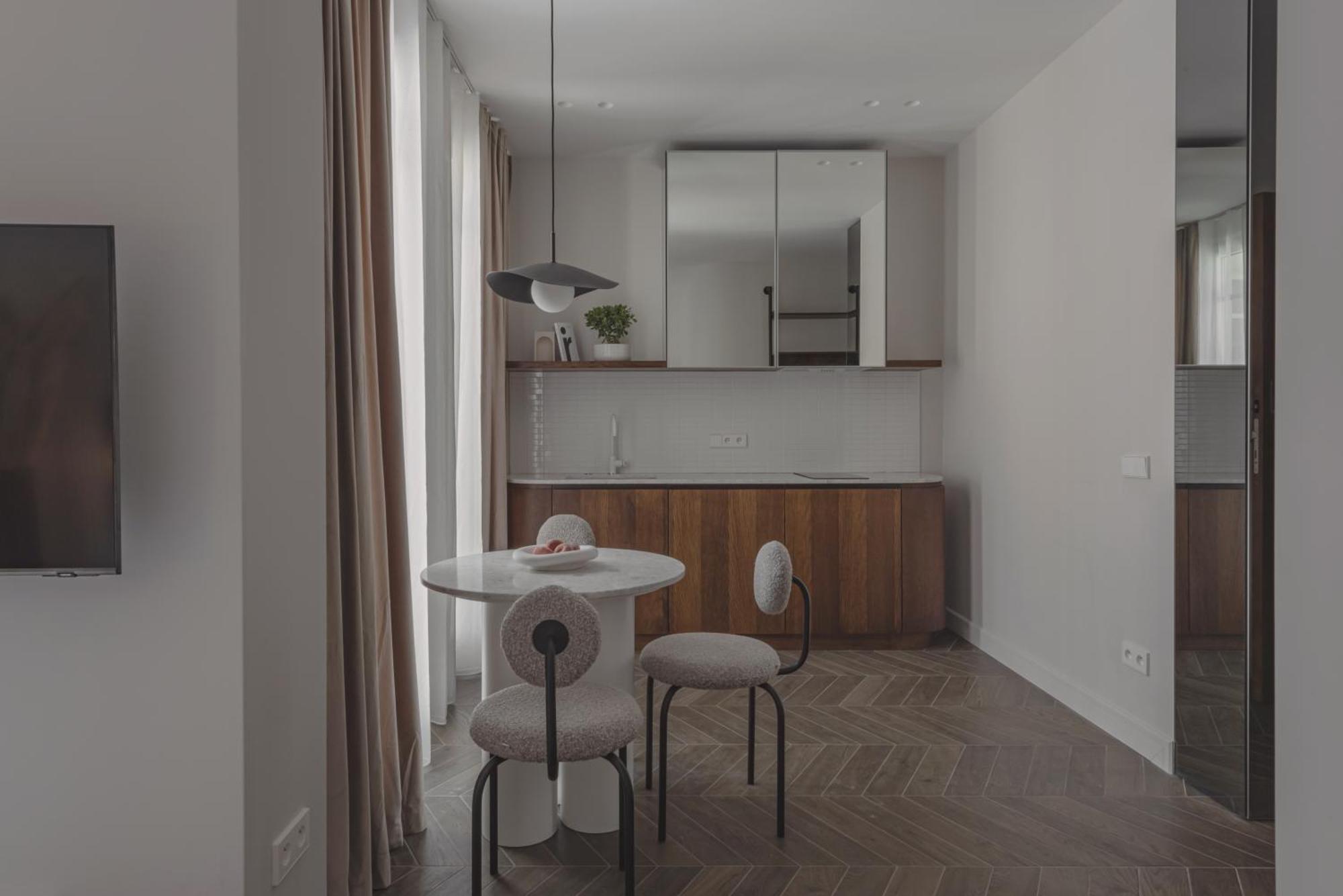 New And Stylish Apartment, Monaco بوزولي المظهر الخارجي الصورة